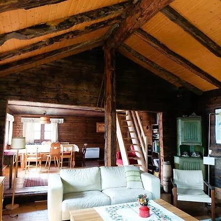 Mayen Farquesses Mayen De Montagne 4 Personnes Chalé